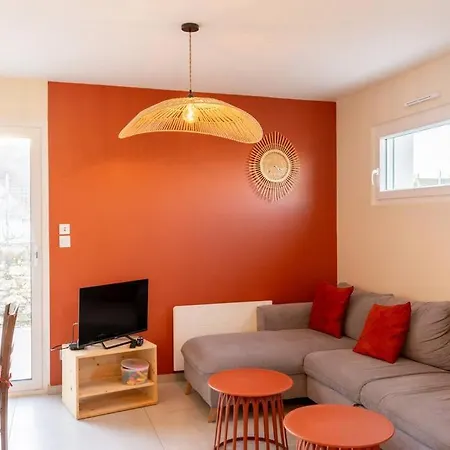 Opaline - *